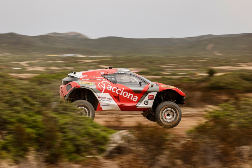 JULY 07: Laia Sanz (ESP) / Mattias Ekstrom (SWE), Acciona | Sainz XE Team during the Island X-Prix on July 07, 2023. (Photo by Andrew Ferraro / LAT Images)