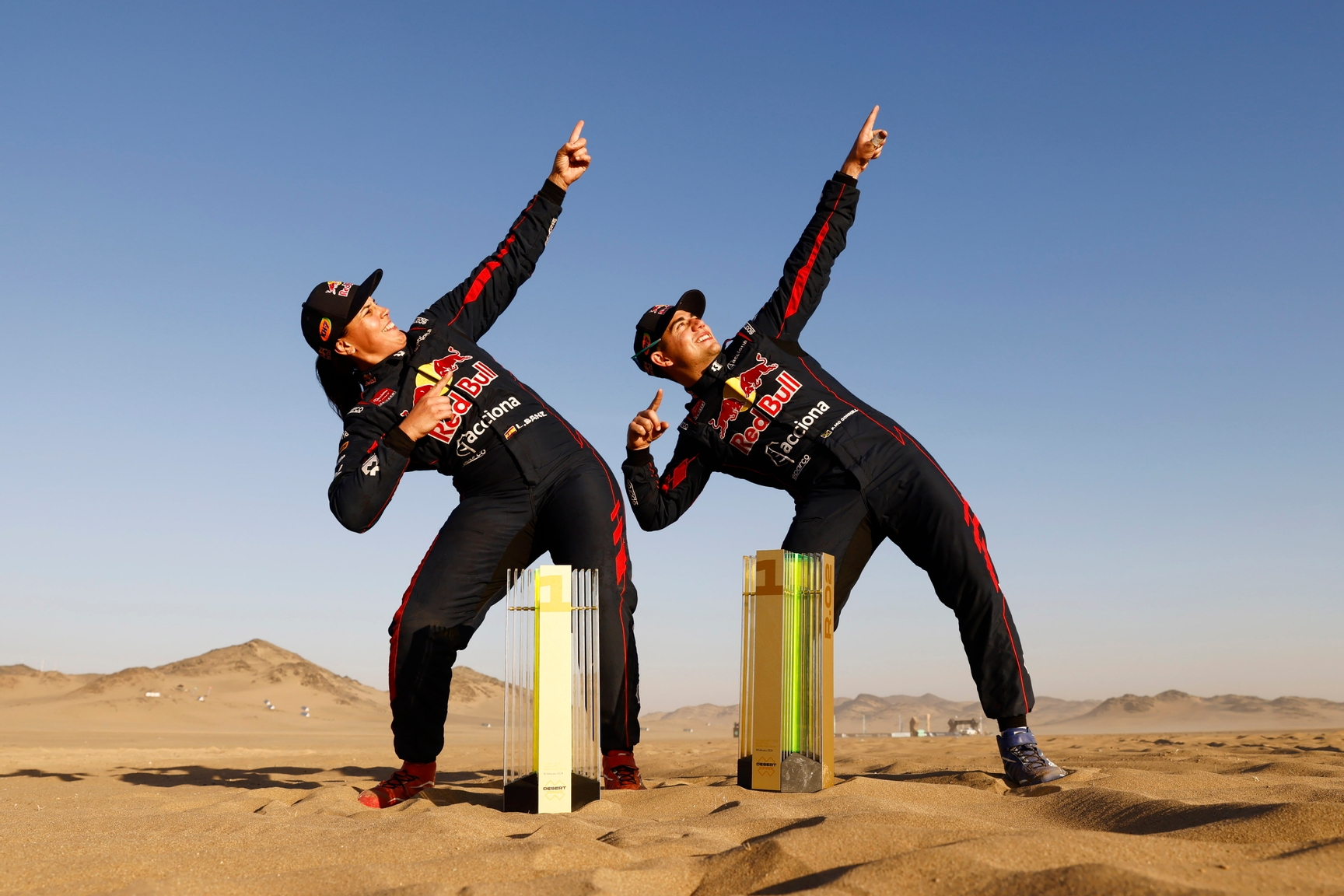 FEBRUARY 18: Laia Sanz (ESP) / Fraser McConnell (JAM), Acciona | Sainz XE Team celebrate , 1st position during the Saudi Arabia on February 18, 2024. (Photo by Andrew Ferraro / LAT Images)