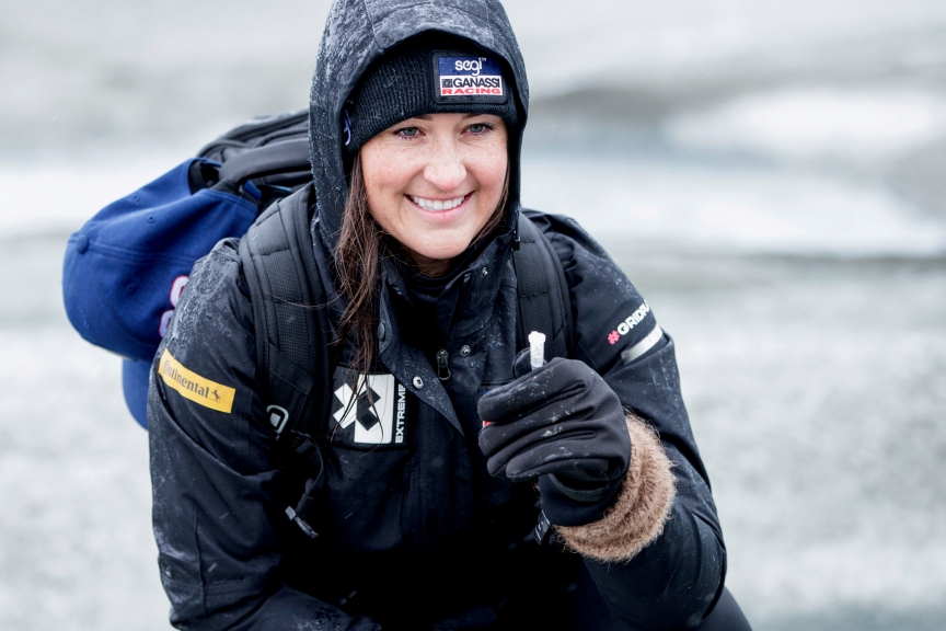 KANGERLUSSUAQ, GREENLAND - AUGUST 25: Sara Price (USA), Segi TV Chip Ganassi Racing, explores the Russell Glacier during the Arctic X-Prix at Kangerlussuaq on August 25, 2021 in Kangerlussuaq, Greenland. (Photo by Zak Mauger / LAT Images)