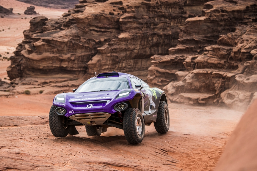 FEBRUARY 18: Cristina Gutierrez (ESP) / Sebastien Loeb (FRA), Team X44 during the Saudi Arabia on February 18, 2022. (Photo by Charly Lopez / LAT Images)