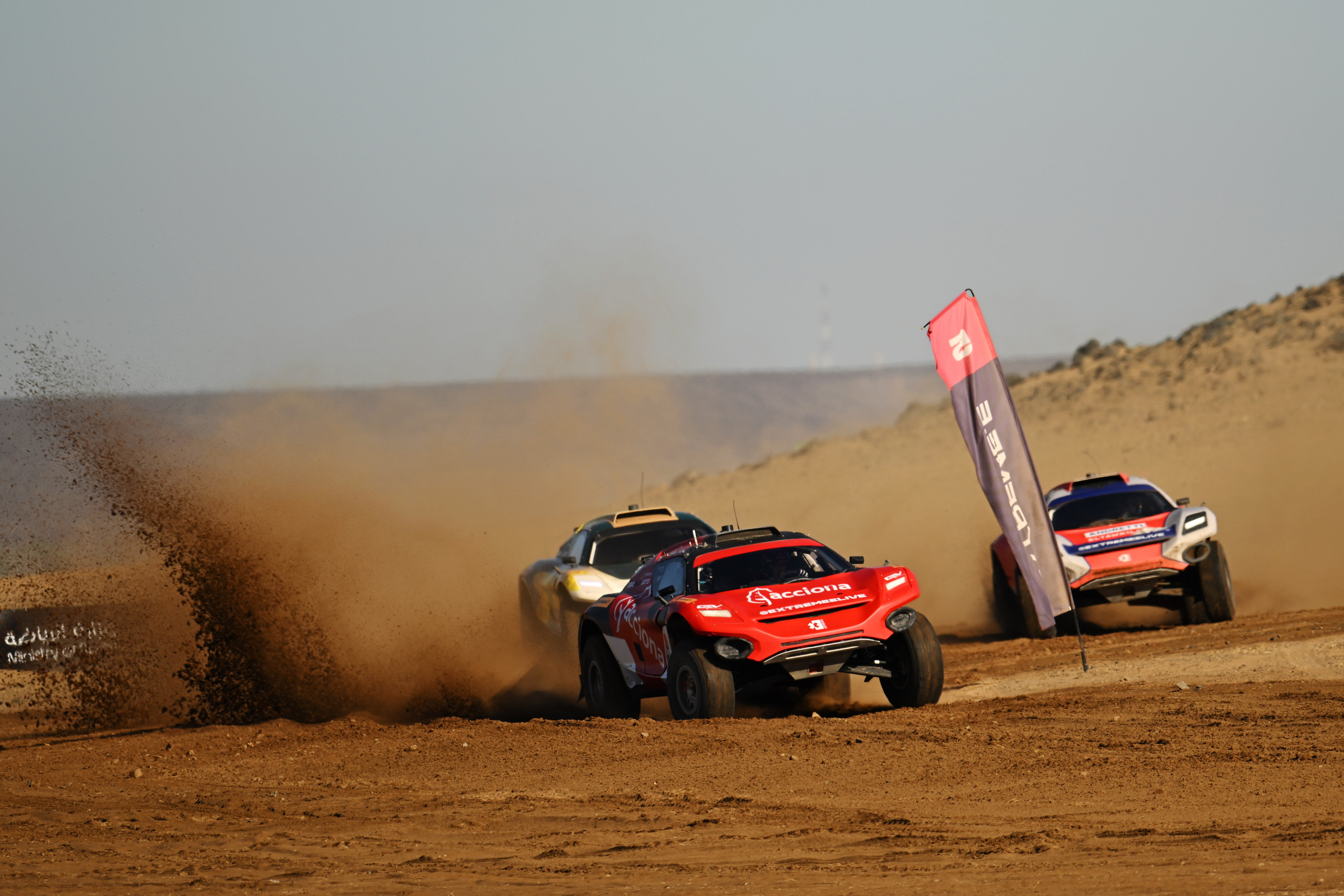 RXR top nail-biting Round 2 Qualifying at the Desert X Prix - News ...